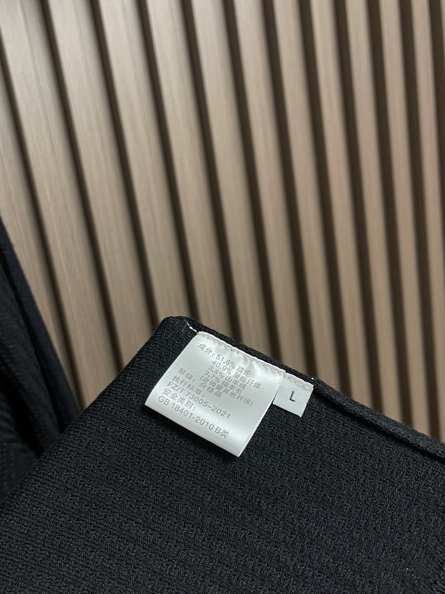 🛒🛒Loro piana 圆领针织毛衣,匠心圆领版型,低调精致,不张扬却处处考究,恰到好处修饰脖颈线条,日常内搭、单穿都 🛒🛒Loro piana 圆领针织毛衣,匠心圆领版型,低调精致,不张扬却处处考究,恰到好处修饰脖颈线条,日常内搭、单穿都