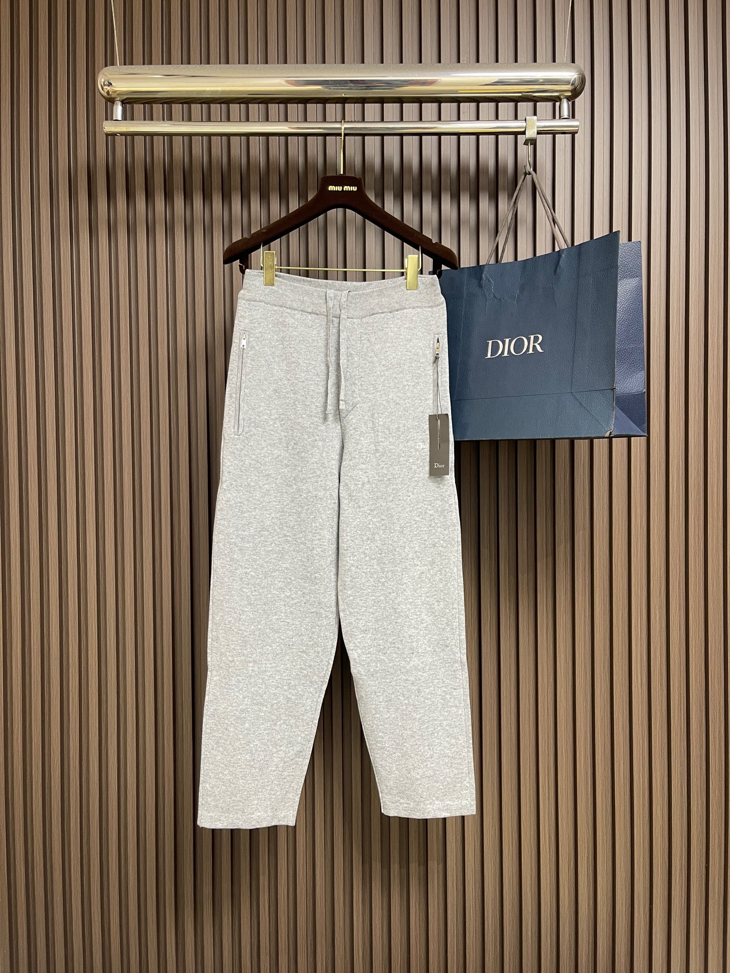 🛒🛒Dior 刺绣提花Oblique混纺运动长裤，选用45支双股精疏棉混纺纱线，采用德国进口织机(SOTO)14针织机，