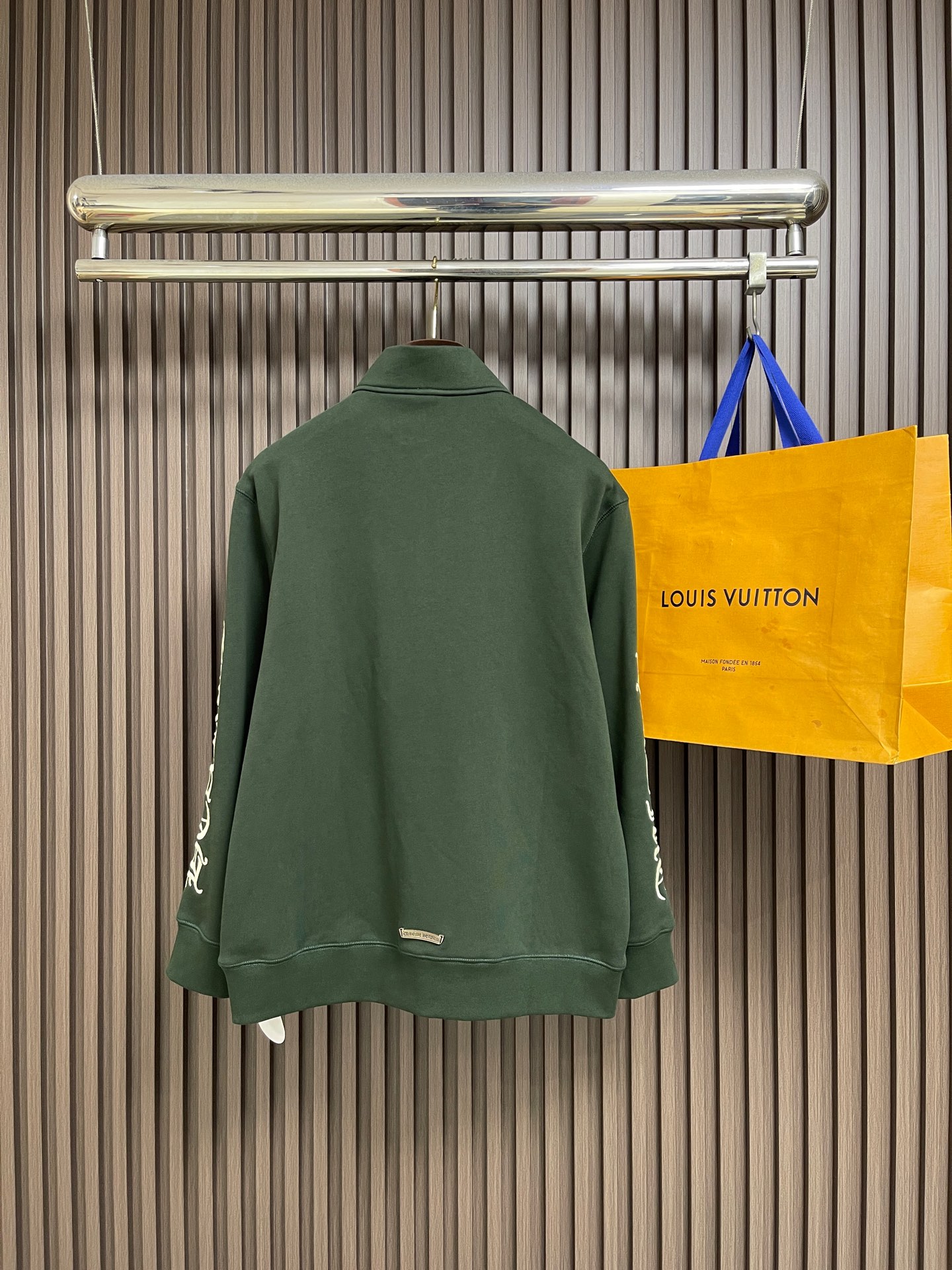 🛒🛒Chrome Hearts CH克罗心刺绣半拉链长袖外套，定制雾感云窗重磅棉感卫衣布 垂坠挺括 舒适贴肤 醇厚摩卡棕