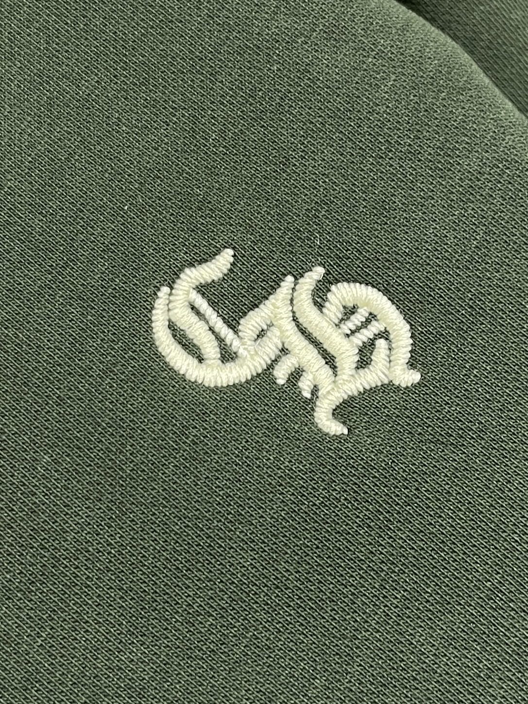 🛒🛒Chrome Hearts CH克罗心刺绣半拉链长袖外套，定制雾感云窗重磅棉感卫衣布 垂坠挺括 舒适贴肤 醇厚摩卡棕