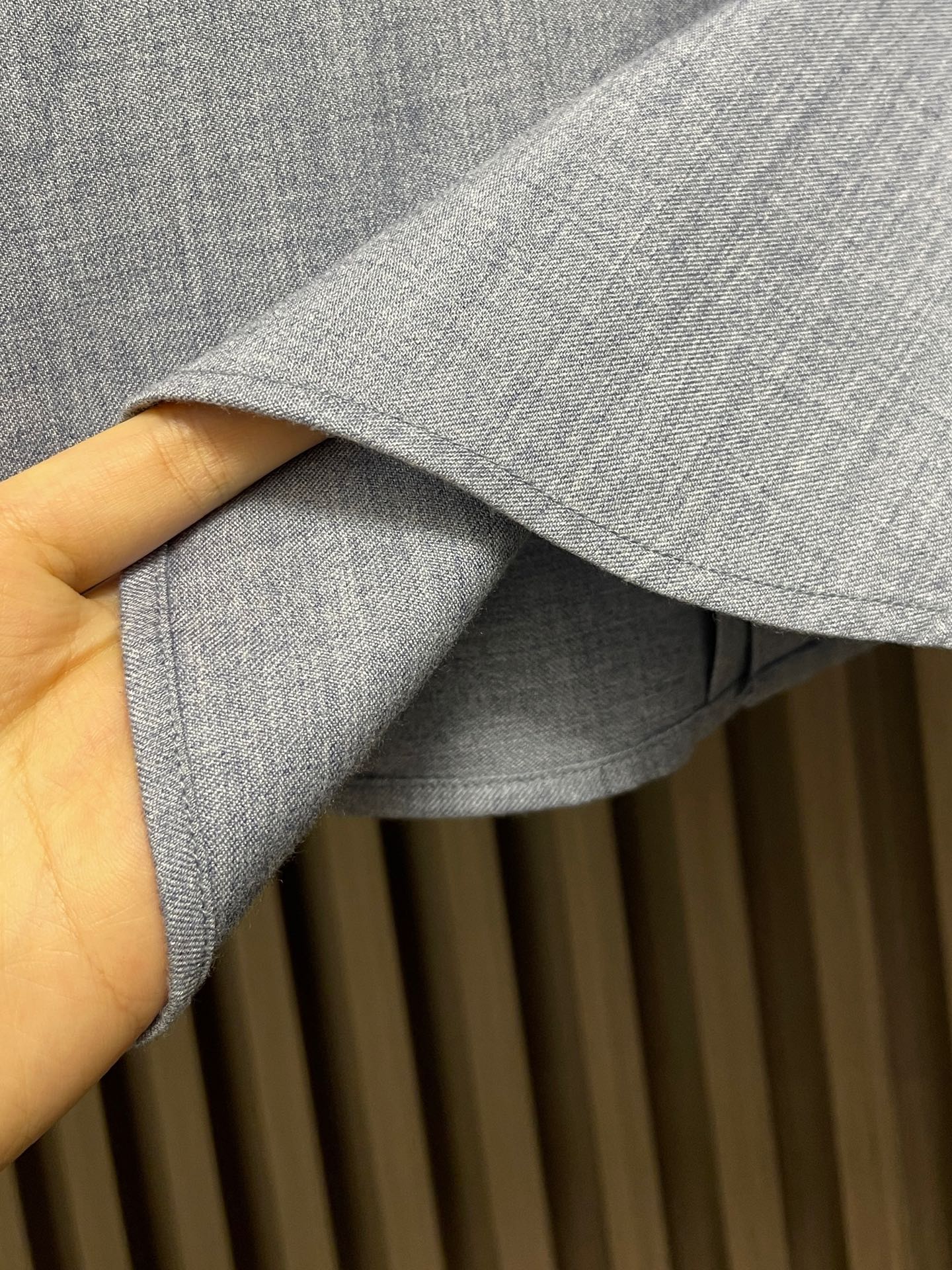 🛒🛒Loro piana 诺悠翩雅 高端男士长袖衬衫,在追求品质与风格的同时品牌以其卓越的工艺和独特的设计理念,再次引领 🛒🛒Loro piana 诺悠翩雅 高端男士长袖衬衫,在追求品质与风格的同时品牌以其卓越的工艺和独特的设计理念,再次引领