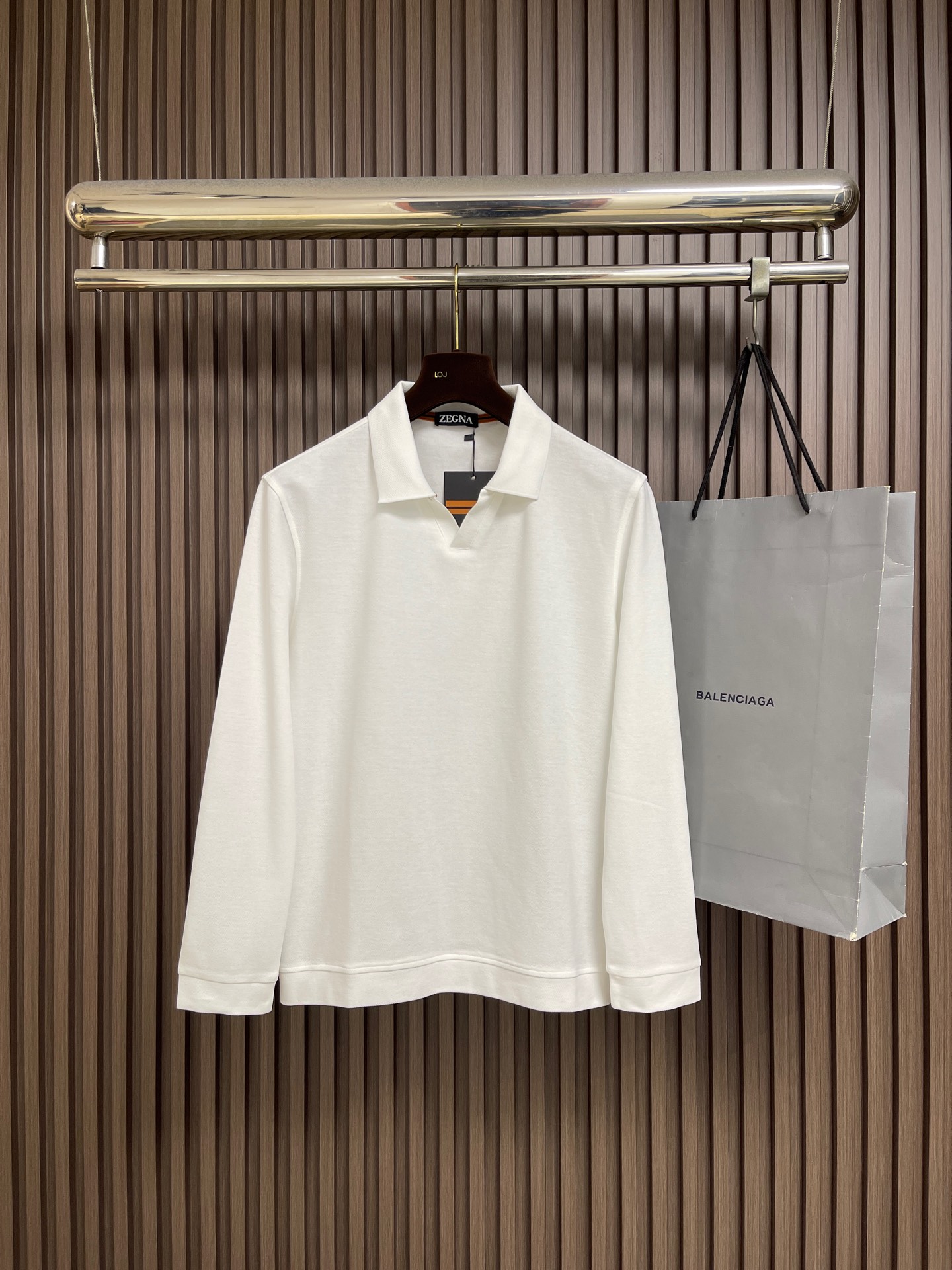 🛒🛒Zegna 2026ss秋冬新款翻领长袖Polo，衣橱必备的一款 看似简单 领口大小宽窄 考验师傅功底 来来回回打了