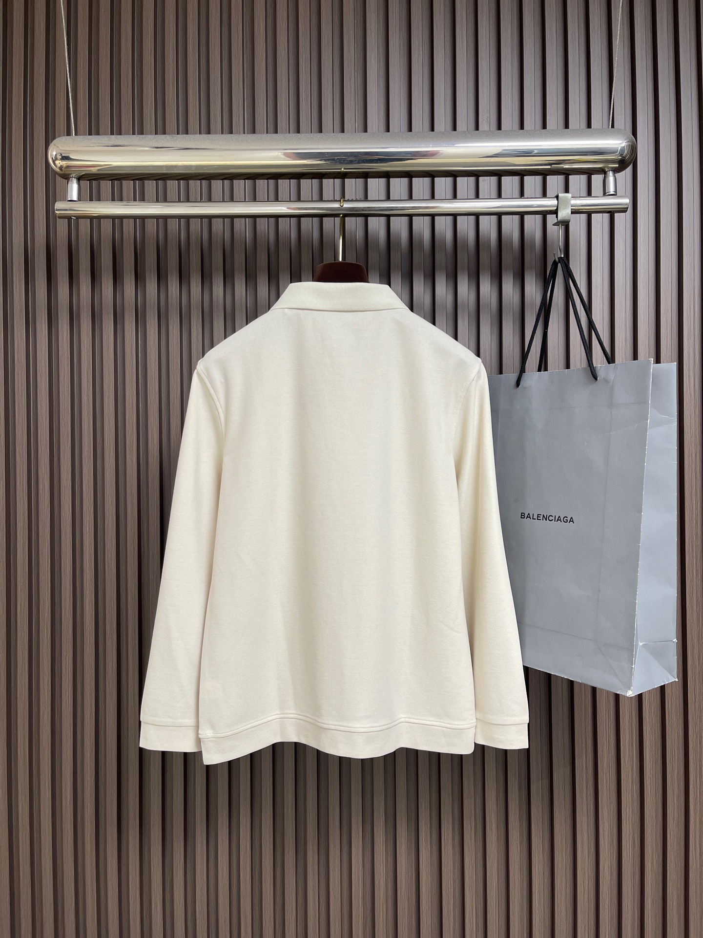 🛒🛒Zegna 2026ss秋冬新款翻领长袖Polo，衣橱必备的一款 看似简单 领口大小宽窄 考验师傅功底 来来回回打了
