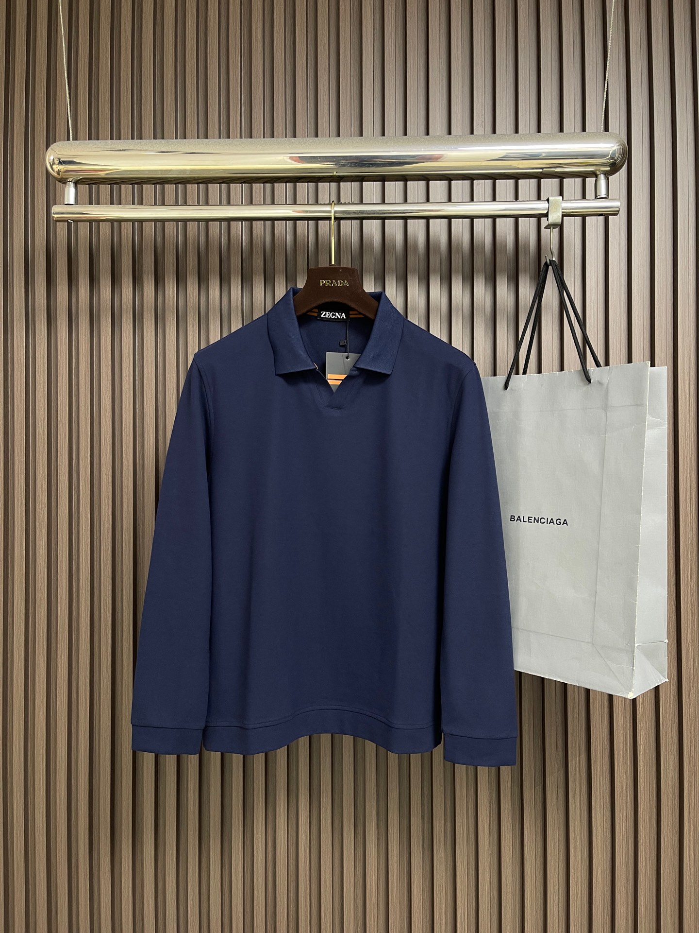 🛒🛒Zegna 2026ss秋冬新款翻领长袖Polo，衣橱必备的一款 看似简单 领口大小宽窄 考验师傅功底 来来回回打了