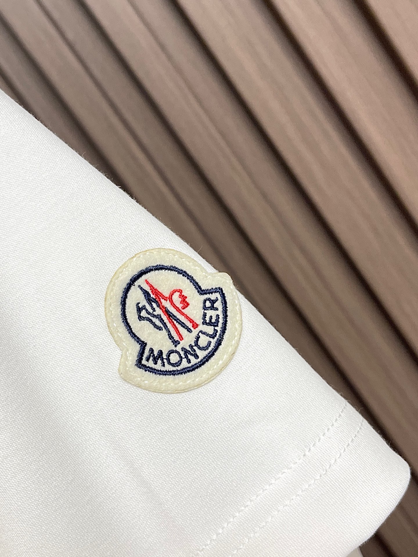 🛒🛒MONCLER 2026ss春夏新款短袖T恤，面料采用新疆长绒棉，纤维长度和强度远超普通棉，面料抗起球、抗拉伸，且透