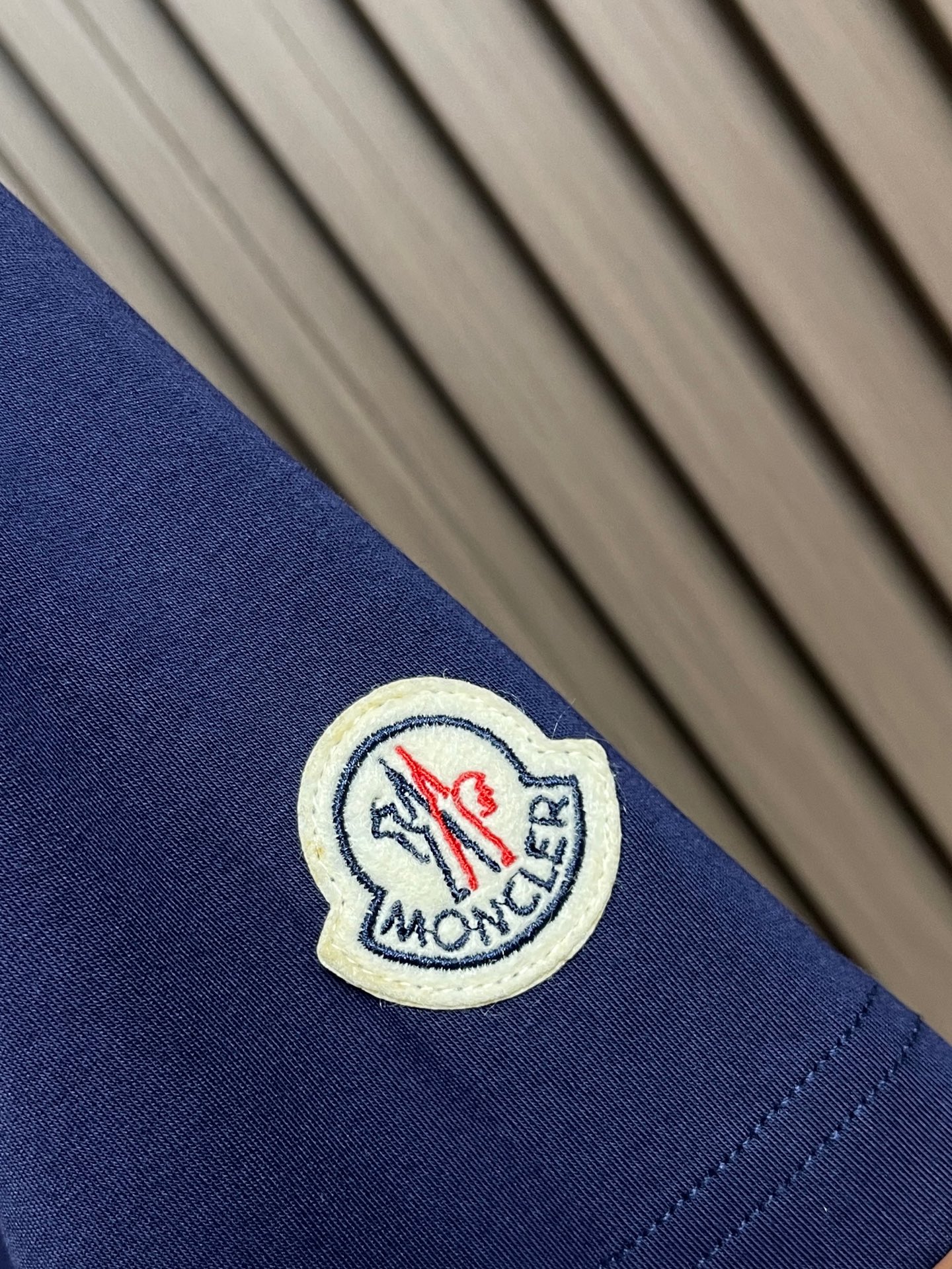 🛒🛒MONCLER 2026ss春夏新款短袖T恤，面料采用新疆长绒棉，纤维长度和强度远超普通棉，面料抗起球、抗拉伸，且透
