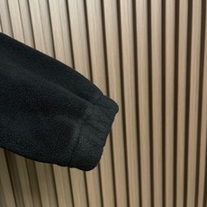 🛒🛒Moncler 2026SS 口袋标识摇粒绒拉链外套,选用100%聚酯纤维通过高科技加工编制成的羊妃绒面料,表面有一 🛒🛒Moncler 2026SS 口袋标识摇粒绒拉链外套,选用100%聚酯纤维通过高科技加工编制成的羊妃绒面料,表面有一