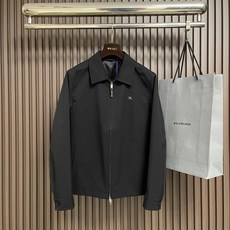 🛒🛒Burberry 金属徽标Bloomsbury夹克外套,羊毛人棉混纺西装面料310克,定制铜氨提花里布,复合50D衬 🛒🛒Burberry 金属徽标Bloomsbury夹克外套,羊毛人棉混纺西装面料310克,定制铜氨提花里布,复合50D衬