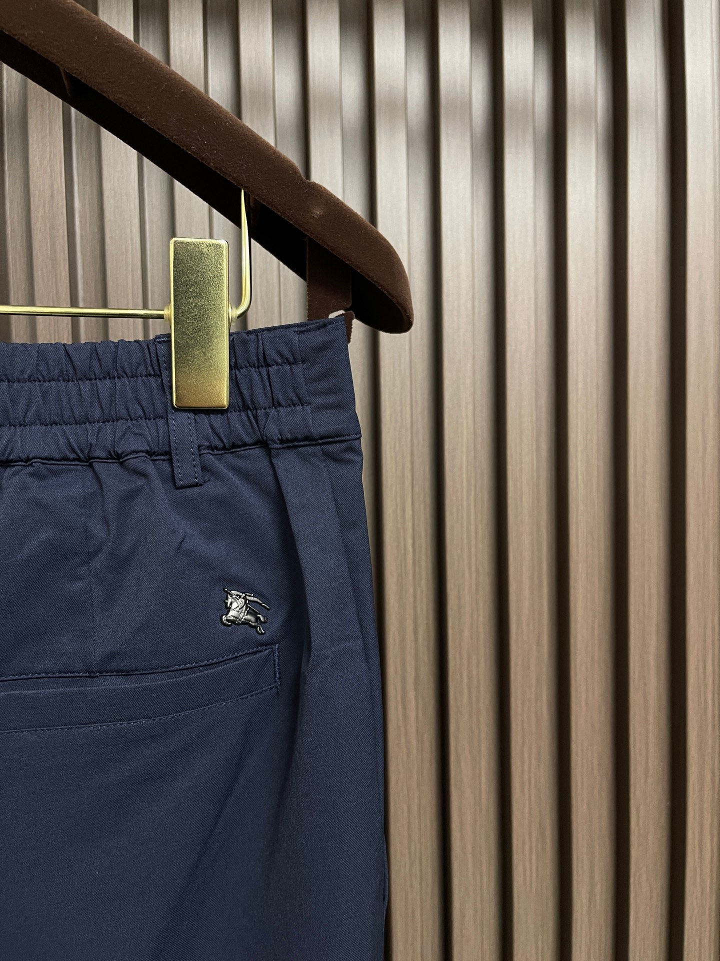 🛒🛒Burberry 2026ss早秋新款休闲裤，整条版型纯正，可徒步 休闲 商务登山  露营 旅行等多场景自由切换，面
