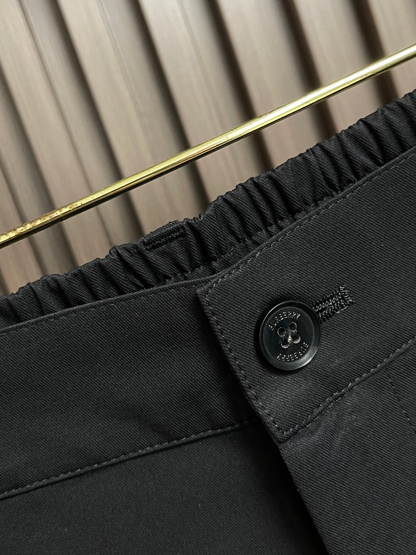 🛒🛒Burberry 2026ss早秋新款休闲裤,整条版型纯正,可徒步 休闲 商务登山 露营 旅行等多场景自由切换,面 🛒🛒Burberry 2026ss早秋新款休闲裤,整条版型纯正,可徒步 休闲 商务登山 露营 旅行等多场景自由切换,面
