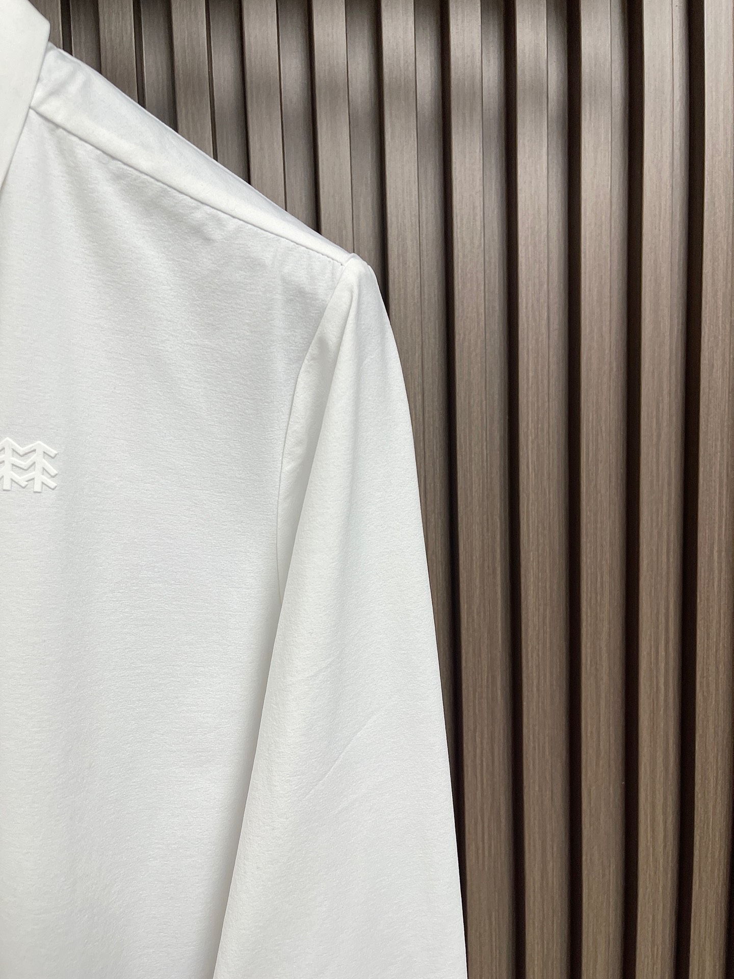 🛒🛒KOLON SPORT可隆长袖翻领Polo衫 定制高弹面料 无痕做工字母经典logo 男女同款 轻盈时尚适合多场所穿