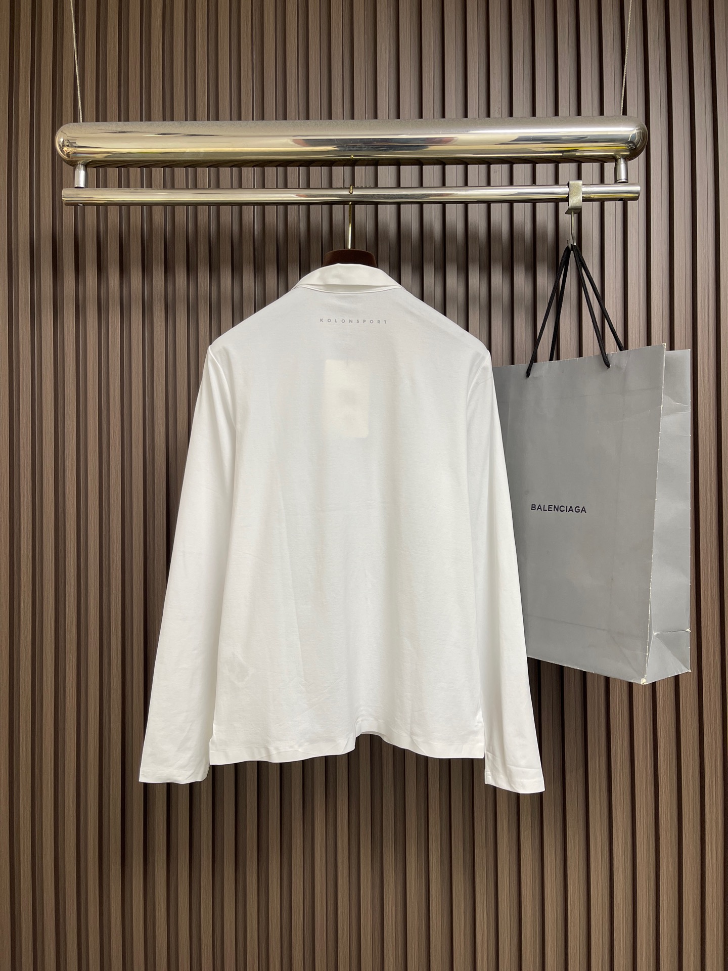 🛒🛒KOLON SPORT可隆长袖翻领Polo衫 定制高弹面料 无痕做工字母经典logo 男女同款 轻盈时尚适合多场所穿