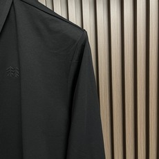 🛒🛒KOLON SPORT可隆长袖翻领Polo衫 定制高弹面料 无痕做工字母经典logo 男女同款 轻盈时尚适合多场所穿 🛒🛒KOLON SPORT可隆长袖翻领Polo衫 定制高弹面料 无痕做工字母经典logo 男女同款 轻盈时尚适合多场所穿