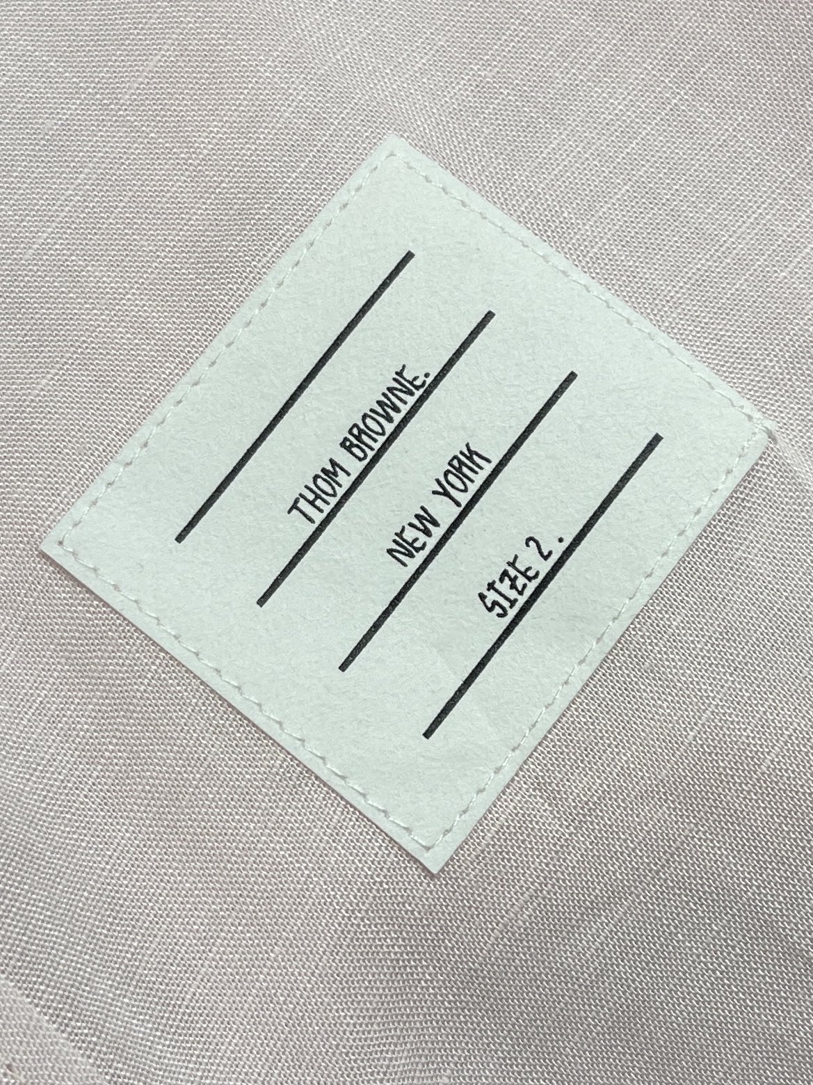 🛒🛒Thom browne TB 新品休闲长袖衬衫 进口原版科技面料，柔软舒适，上身舒适透气，独特设计风格，无论是单穿还
