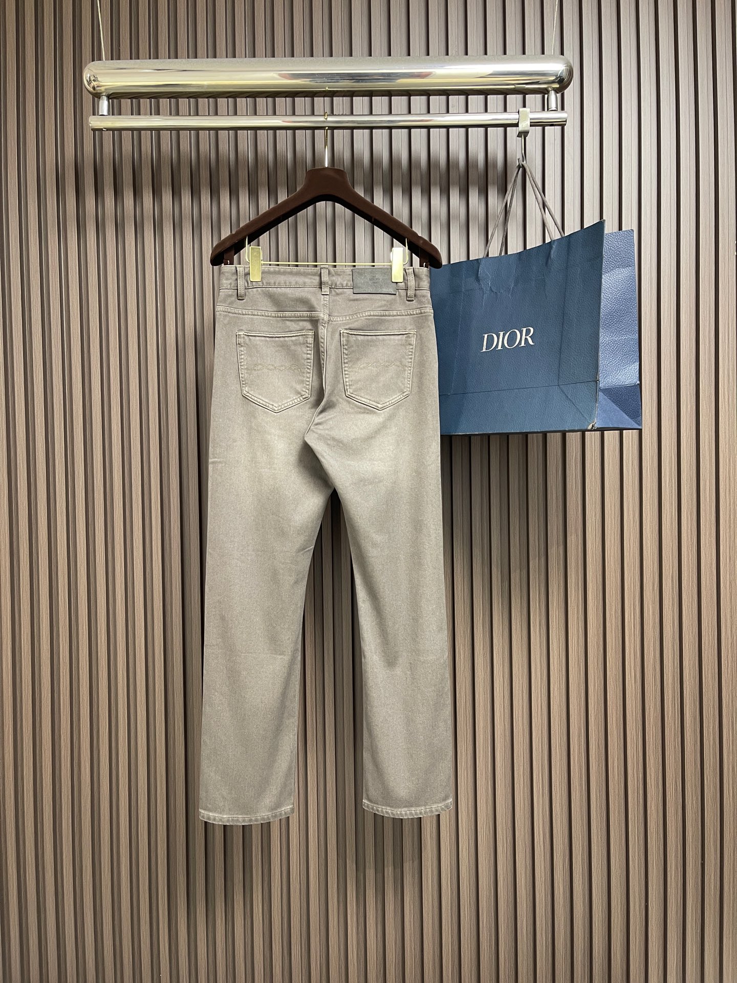 🛒🛒Berluti 2026SS 早秋新款直筒牛仔裤！法国奢华高端品牌重磅打造专为绅士们提供匠心独具的时尚优雅单品！Be