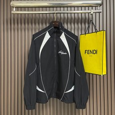 🛒🛒Acne Studios 2026SS科技面料徽标刺绣宽松夹克外套 棉锦混纺斜纹科技面料170克 锦纶混纺里布150 🛒🛒Acne Studios 2026SS科技面料徽标刺绣宽松夹克外套 棉锦混纺斜纹科技面料170克 锦纶混纺里布150