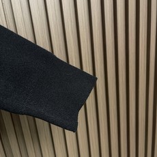 🛒🛒ZEGNA 标识条纹针织毛衣,定制曜序御萃高逸美利诺羊毛,左袖撞色织带隐奢点缀,于细微方寸间镌刻百年世家的内敛底蕴, 🛒🛒ZEGNA 标识条纹针织毛衣,定制曜序御萃高逸美利诺羊毛,左袖撞色织带隐奢点缀,于细微方寸间镌刻百年世家的内敛底蕴,