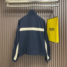 🛒🛒SaintLaurent YSL 圣罗兰 标识刺绣拼色立领拉链夹克外套 定制定染砂洗精梳府绸棉 挺括有型 顺滑温润 🛒🛒SaintLaurent YSL 圣罗兰 标识刺绣拼色立领拉链夹克外套 定制定染砂洗精梳府绸棉 挺括有型 顺滑温润