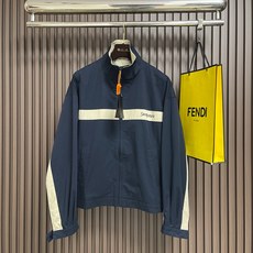 🛒🛒SaintLaurent YSL 圣罗兰 标识刺绣拼色立领拉链夹克外套 定制定染砂洗精梳府绸棉 挺括有型 顺滑温润 🛒🛒SaintLaurent YSL 圣罗兰 标识刺绣拼色立领拉链夹克外套 定制定染砂洗精梳府绸棉 挺括有型 顺滑温润