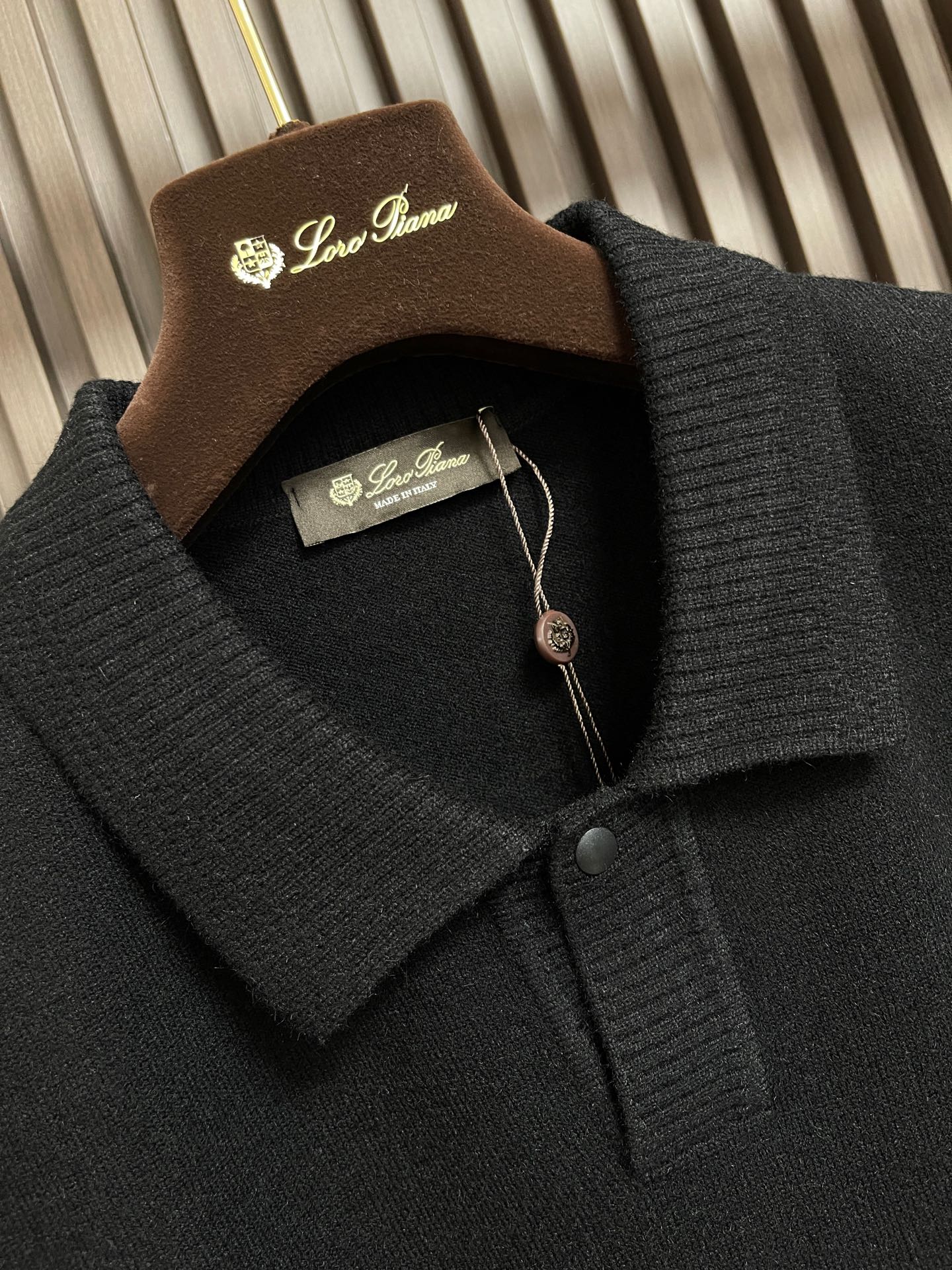 🛒🛒Loro Piano Loro Piana 秋冬新款针织长袖Polo 经典设计感与颜值爆棚，品质更是无法挑剔品控可以