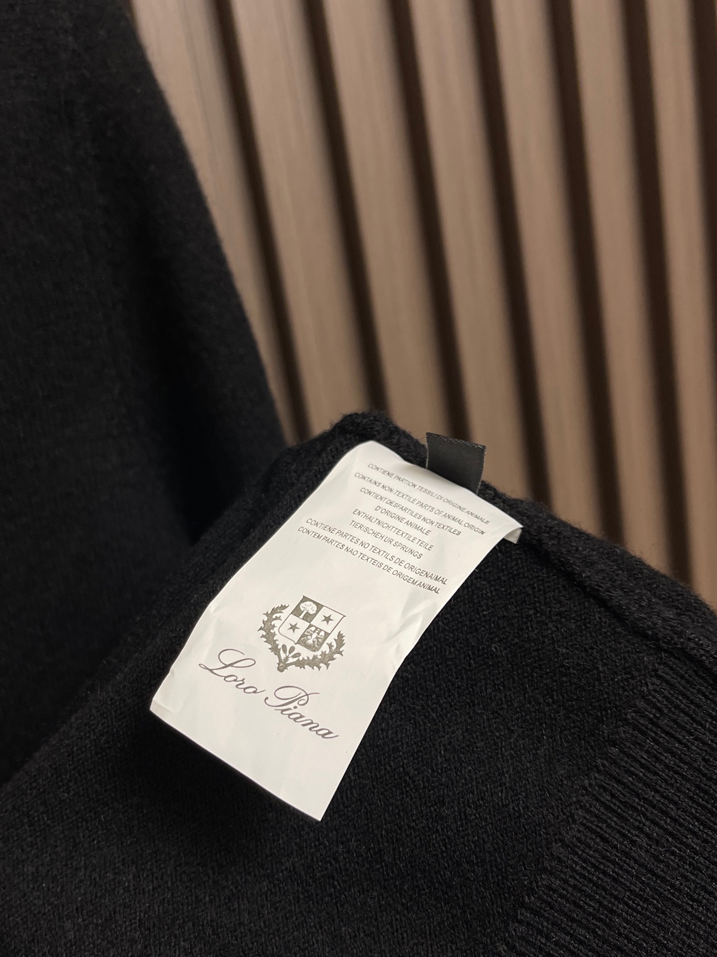 🛒🛒Loro Piano Loro Piana 秋冬新款针织长袖Polo 经典设计感与颜值爆棚，品质更是无法挑剔品控可以