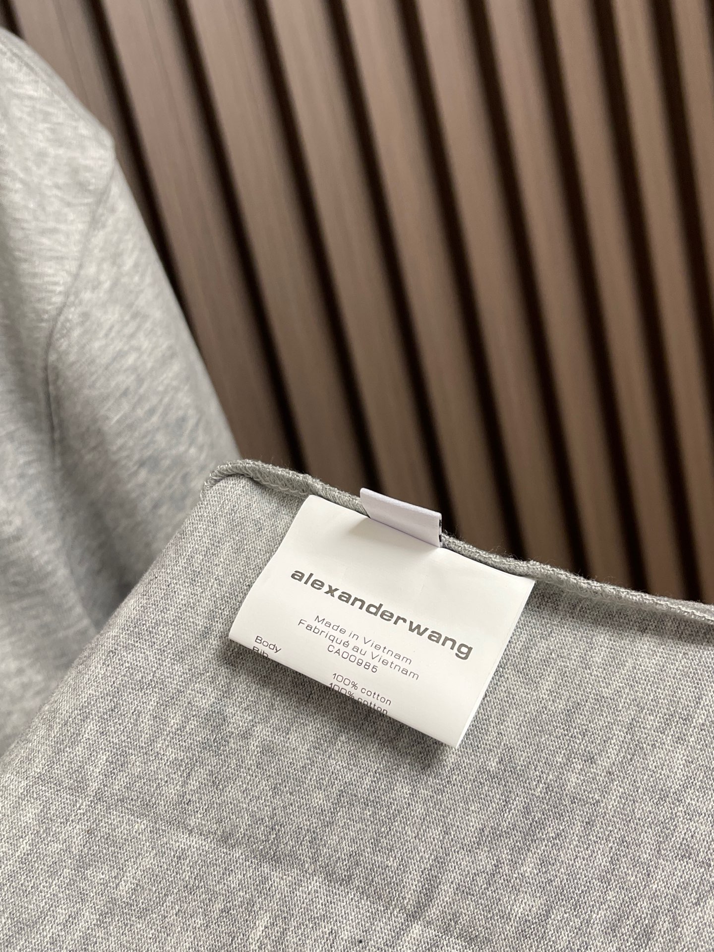 🛒🛒Alexander Wang 2026SS早秋新款 徽标印花圆领短袖T恤，经典圆领搭配立体浮雕徽标印花，纯棉面料柔软