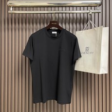 🛒🛒Dior 2026ss夏季新款立体logo标识刺绣短袖T恤,定制长绒棉面料,工艺极度复杂,视觉相当雅致时髦,高贵而优 🛒🛒Dior 2026ss夏季新款立体logo标识刺绣短袖T恤,定制长绒棉面料,工艺极度复杂,视觉相当雅致时髦,高贵而优