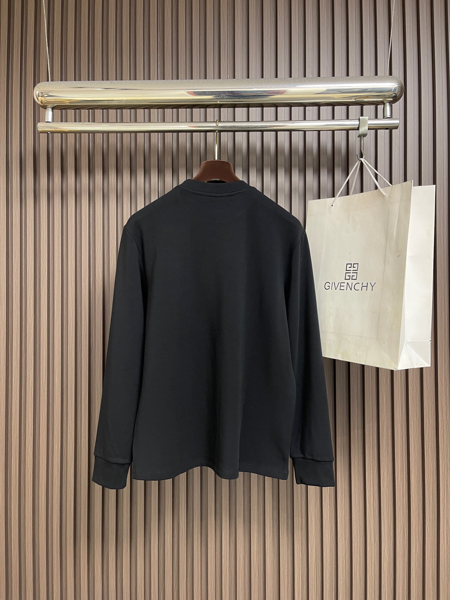 🛒🛒RL Ralph Lauren 拉夫劳伦标识刺绣长袖T恤 定制棉云麻柔平纹布 手感细腻 舒适贴肤 以一袭纯净之白 散