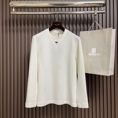 🛒🛒PRADA2026SS秋冬新款长袖T恤,采用精选36.6%棉22.9%腈纶18.3%聚酯纤维13.2%莫代尔6.3% 🛒🛒PRADA2026SS秋冬新款长袖T恤,采用精选36.6%棉22.9%腈纶18.3%聚酯纤维13.2%莫代尔6.3%