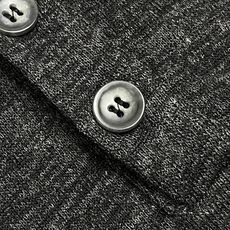 🛒🛒Loro Piana 四粒扣棉质圆领短袖t恤,甄选高品质纯棉面料织造而成,质地柔软细腻、透气亲肤,兼具良好垂坠感与挺 🛒🛒Loro Piana 四粒扣棉质圆领短袖t恤,甄选高品质纯棉面料织造而成,质地柔软细腻、透气亲肤,兼具良好垂坠感与挺