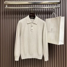 🛒🛒Loro Piana 长袖针织衫Polo,袖口、下摆与衣身采用一体织成工艺,无需拼接缝份,整体线条连贯流畅;减少多余 🛒🛒Loro Piana 长袖针织衫Polo,袖口、下摆与衣身采用一体织成工艺,无需拼接缝份,整体线条连贯流畅;减少多余