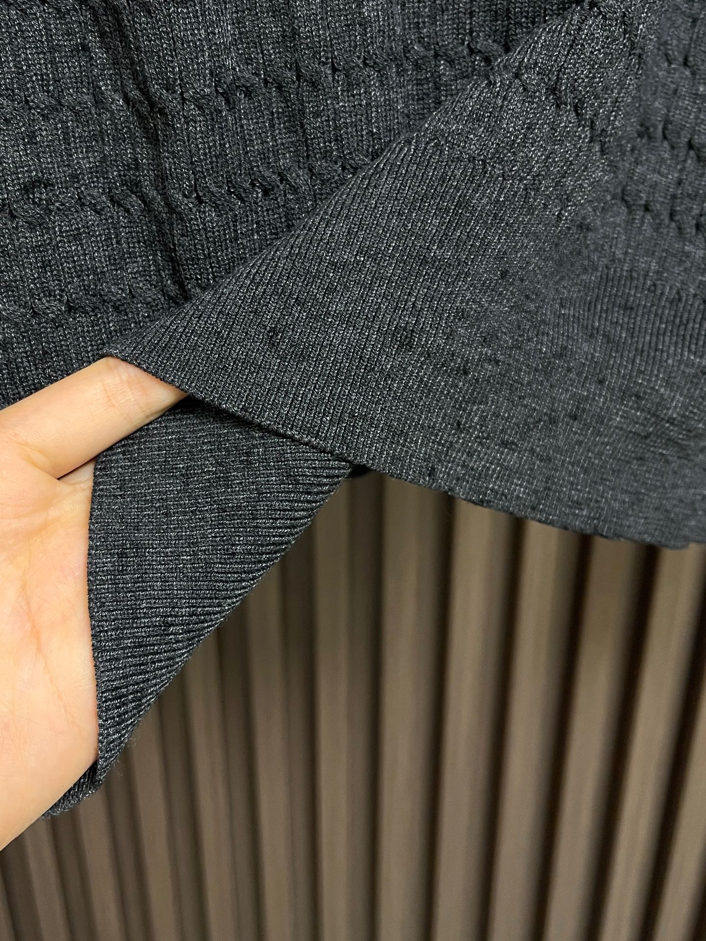 🛒🛒BC 经典老钱绅士雅韵，线条勾勒的经典Polo羊毛衫，总有一些单品能够跨越季节与潮流，成为永恒的经典。精选顶级 羊毛