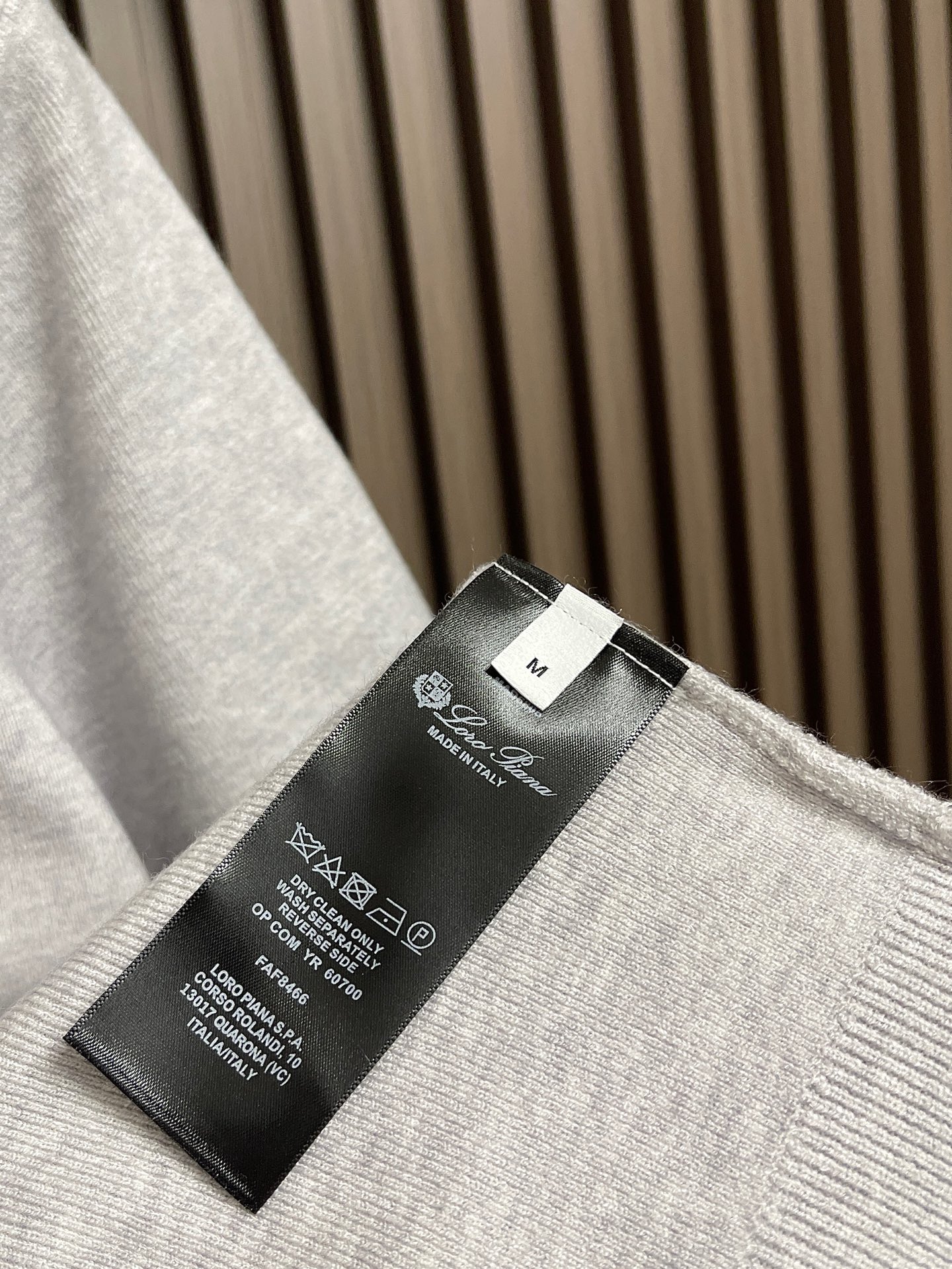 🛒🛒Loro Piana Loro Piana 低调老钱风2026SS 经典款针织短袖T恤，这款短袖以意大利利古里亚海岸