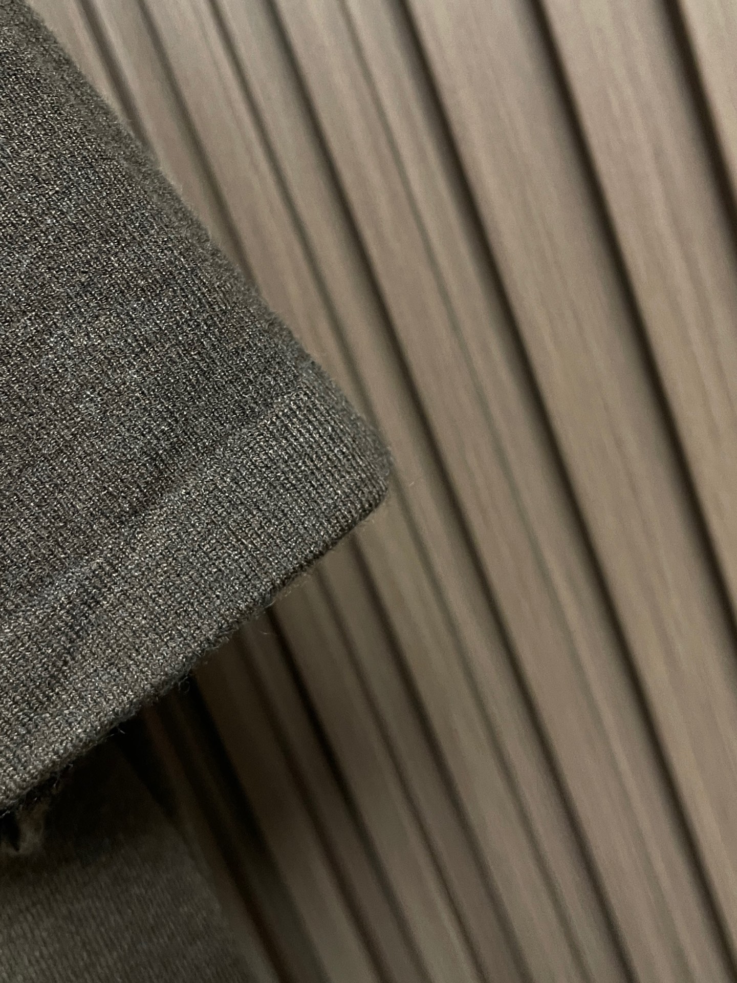 🛒🛒Loro Piana Loro Piana 低调老钱风2026SS 经典款针织短袖T恤，这款短袖以意大利利古里亚海岸