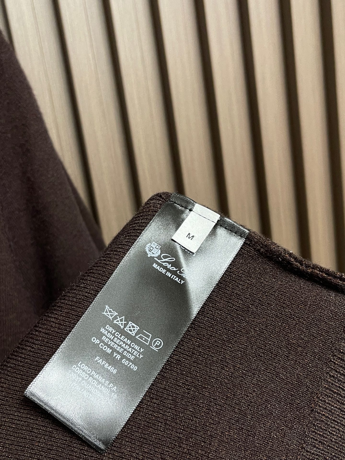 🛒🛒Loro Piana Loro Piana 低调老钱风2026SS 经典款针织短袖T恤，这款短袖以意大利利古里亚海岸