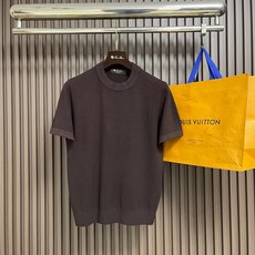 🛒🛒Loro Piana Loro Piana 低调老钱风2026SS 经典款针织短袖T恤,这款短袖以意大利利古里亚海岸 🛒🛒Loro Piana Loro Piana 低调老钱风2026SS 经典款针织短袖T恤,这款短袖以意大利利古里亚海岸