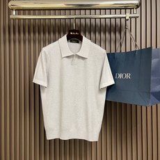🛒🛒Loro Piana loro Piana 海鸥领针织Polo,意式老钱灵魂单品,海鸥领针织Polo,甄选细腻精纺针 🛒🛒Loro Piana loro Piana 海鸥领针织Polo,意式老钱灵魂单品,海鸥领针织Polo,甄选细腻精纺针