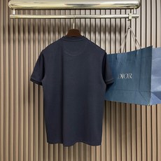 🛒🛒Loro Piana LoroPiana 仔章Logo标识圆领短袖T恤 面料采用高支长绒棉材质 上身丝滑 透气 又有 🛒🛒Loro Piana LoroPiana 仔章Logo标识圆领短袖T恤 面料采用高支长绒棉材质 上身丝滑 透气 又有