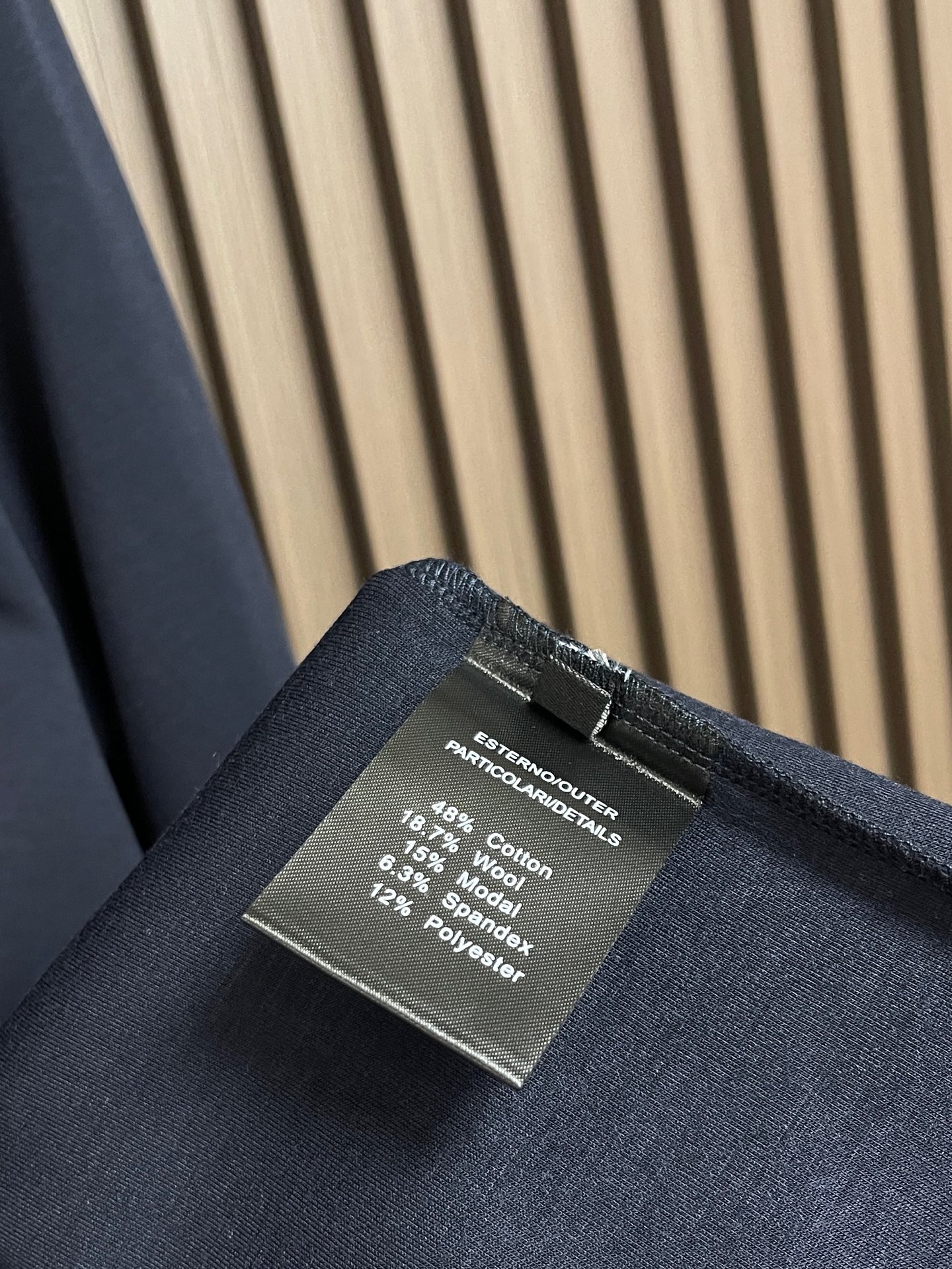 🛒🛒berluti 2026ss新品半拉链卫衣长袖Polo，胸前精致皮质图案logo，帅气时尚，简约百搭款。面料棉 不仅