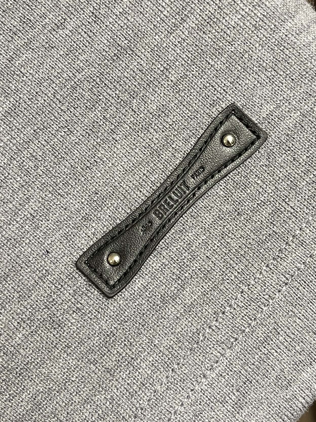 🛒🛒Berluti 布鲁提 2026SS夏季长袖圆领Polo,胸前简约logo设计,简约大气时尚百搭,手感舒适 透气有型 🛒🛒Berluti 布鲁提 2026SS夏季长袖圆领Polo,胸前简约logo设计,简约大气时尚百搭,手感舒适 透气有型