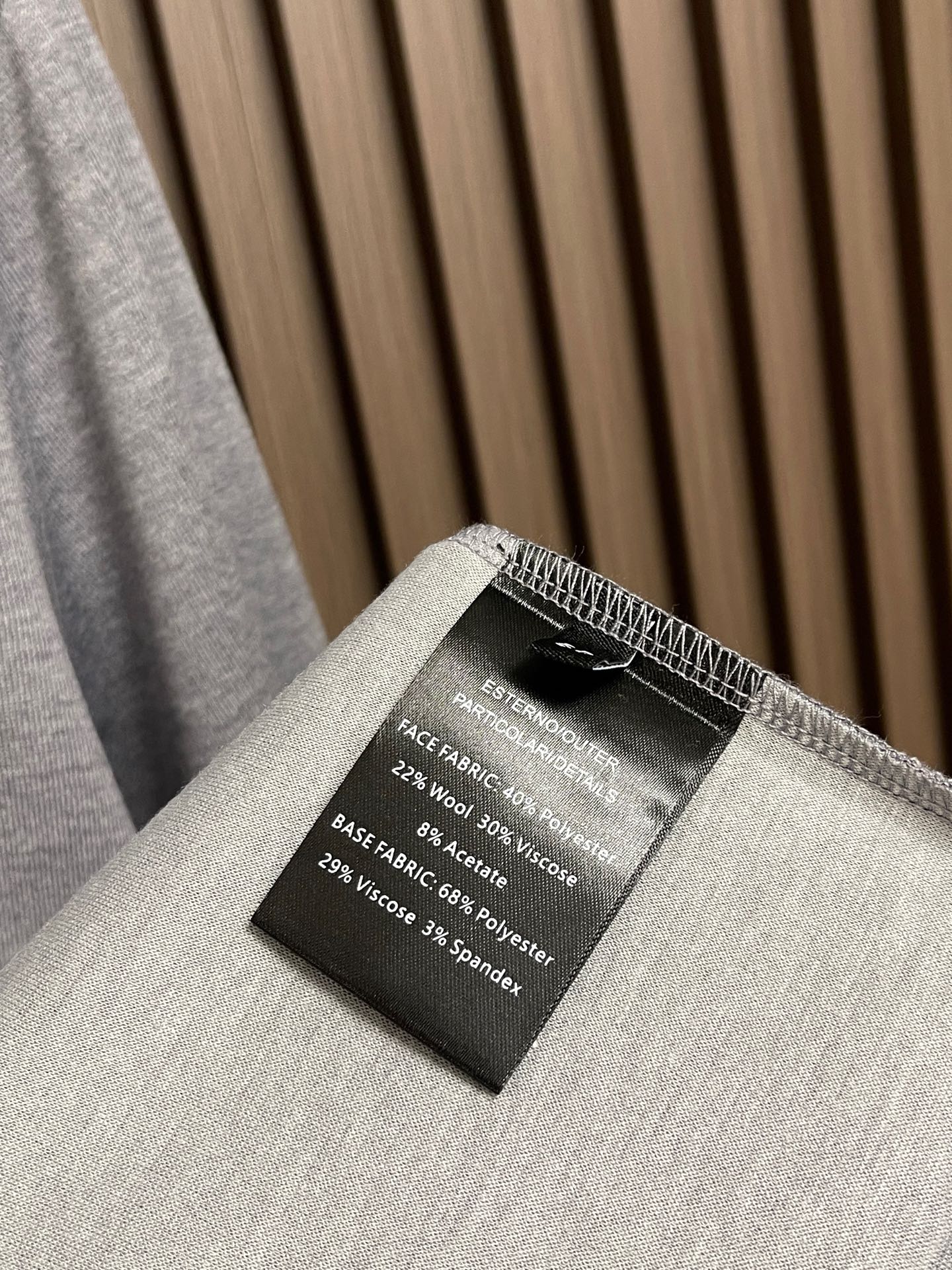 🛒🛒Berluti 布鲁提 2026SS夏季长袖圆领Polo,胸前简约logo设计,简约大气时尚百搭,手感舒适 透气有型 🛒🛒Berluti 布鲁提 2026SS夏季长袖圆领Polo,胸前简约logo设计,简约大气时尚百搭,手感舒适 透气有型