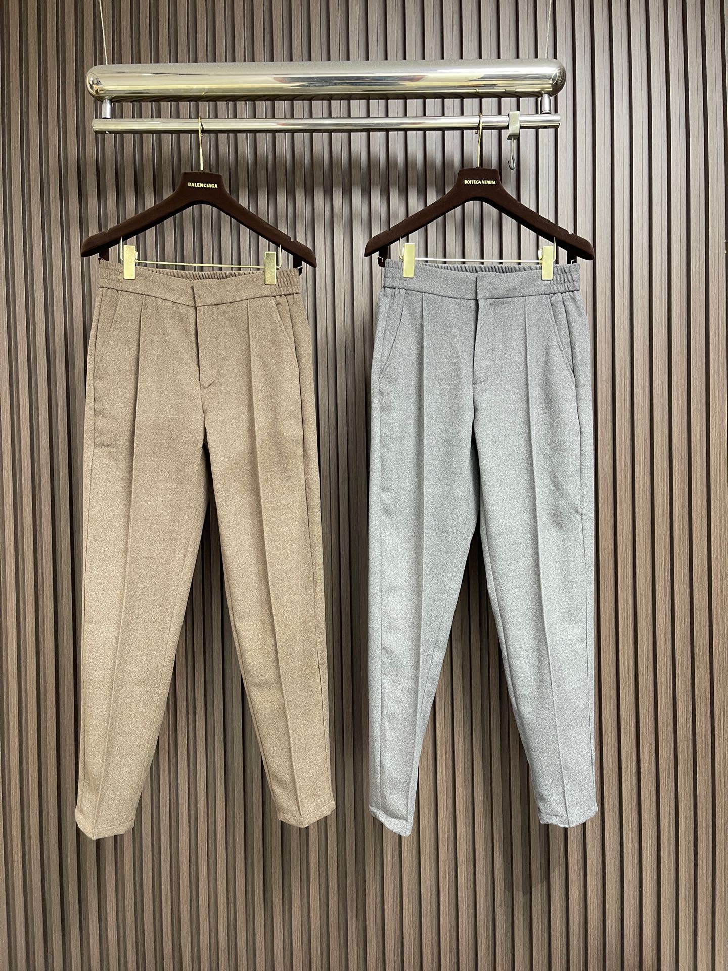 🛒🛒Zegna 羊毛羊绒直筒长裤，定制进口丝绒进口机器编制，用料良心实在满满的高级质感，穿起来舒适亲肤大厂做工，细节质感