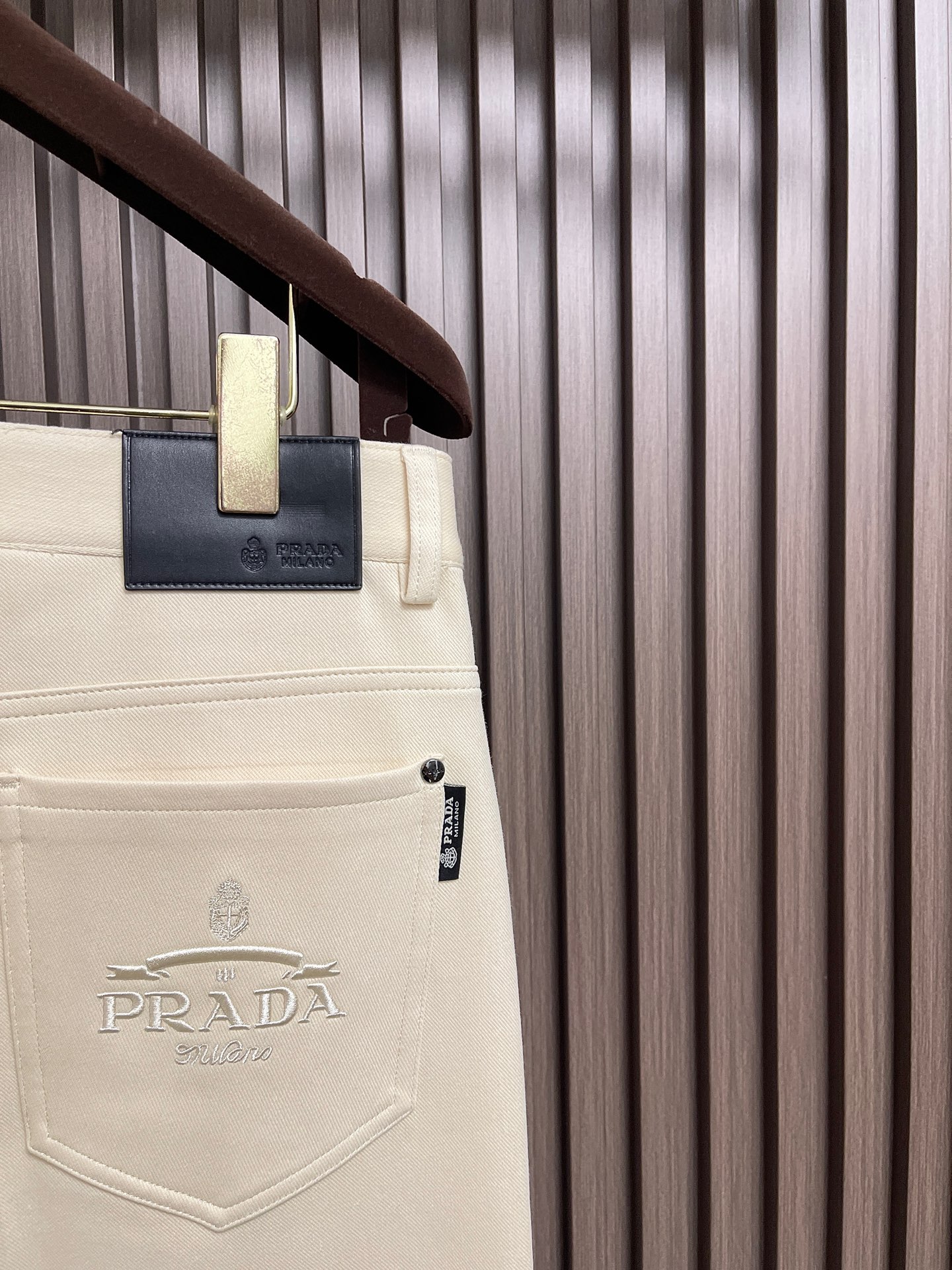 🛒🛒Prada 2026ss三角标识牛仔裤 原版定制复刻 客供五金辅料 原单品质进口牛仔面料重工洗水 做工走线精细上身绝