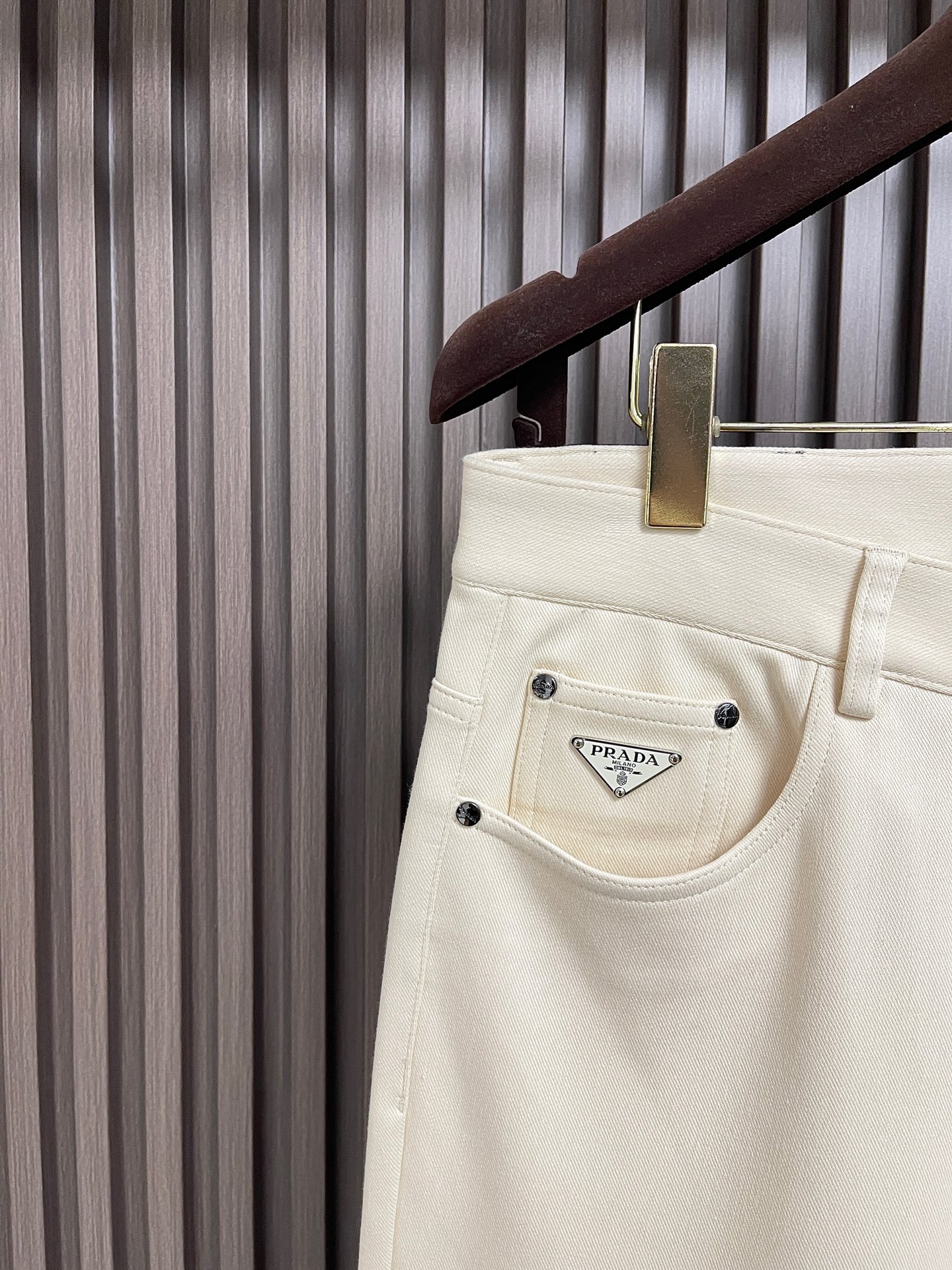 🛒🛒Prada 2026ss三角标识牛仔裤 原版定制复刻 客供五金辅料 原单品质进口牛仔面料重工洗水 做工走线精细上身绝