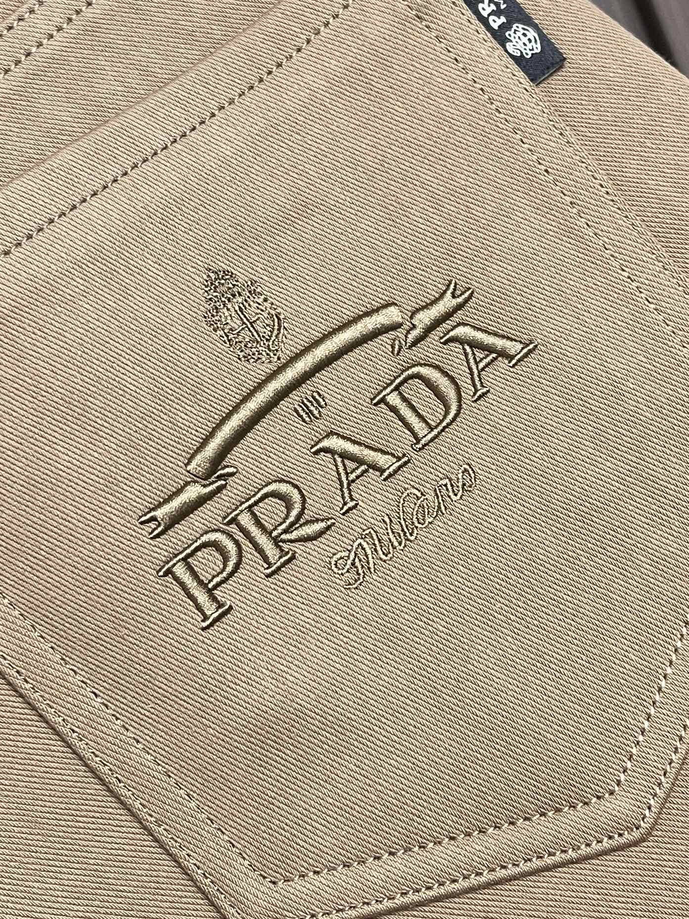 🛒🛒Prada 2026ss三角标识牛仔裤 原版定制复刻 客供五金辅料 原单品质进口牛仔面料重工洗水 做工走线精细上身绝