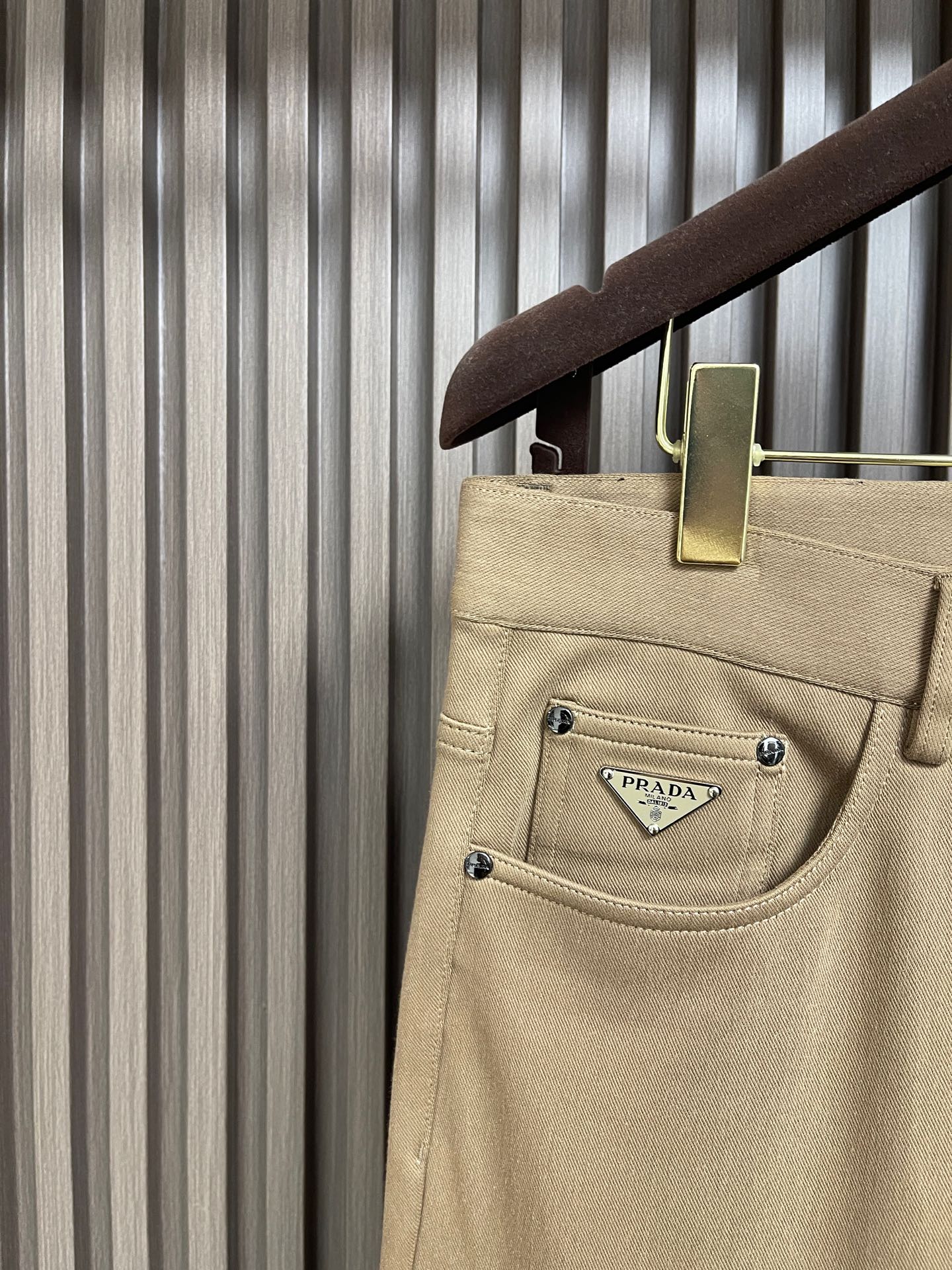 🛒🛒Prada 2026ss三角标识牛仔裤 原版定制复刻 客供五金辅料 原单品质进口牛仔面料重工洗水 做工走线精细上身绝