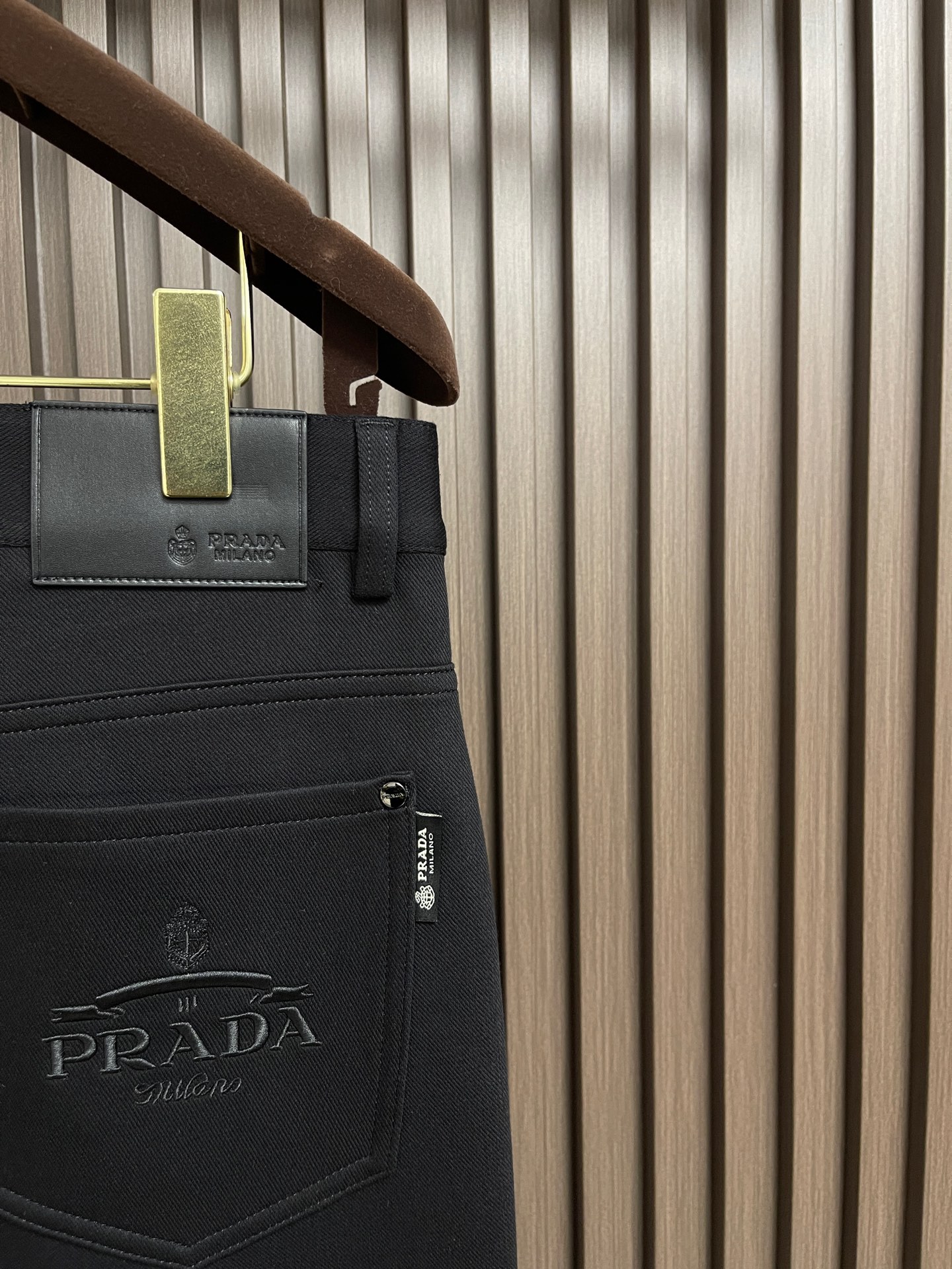 🛒🛒Prada 2026ss三角标识牛仔裤 原版定制复刻 客供五金辅料 原单品质进口牛仔面料重工洗水 做工走线精细上身绝