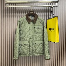 🛒🛒Ralph Lauren 拉夫劳伦菱格绗缝灯芯绒翻领猎装夹克外套,拉夫菱形春秋装冬装经典美式猎装版型,菱形格锁棉工艺 🛒🛒Ralph Lauren 拉夫劳伦菱格绗缝灯芯绒翻领猎装夹克外套,拉夫菱形春秋装冬装经典美式猎装版型,菱形格锁棉工艺