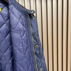 🛒🛒Ralph Lauren 拉夫劳伦菱格绗缝灯芯绒翻领猎装夹克外套,拉夫菱形春秋装冬装经典美式猎装版型,菱形格锁棉工艺 🛒🛒Ralph Lauren 拉夫劳伦菱格绗缝灯芯绒翻领猎装夹克外套,拉夫菱形春秋装冬装经典美式猎装版型,菱形格锁棉工艺