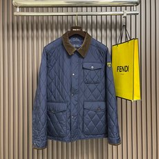 🛒🛒Ralph Lauren 拉夫劳伦菱格绗缝灯芯绒翻领猎装夹克外套,拉夫菱形春秋装冬装经典美式猎装版型,菱形格锁棉工艺 🛒🛒Ralph Lauren 拉夫劳伦菱格绗缝灯芯绒翻领猎装夹克外套,拉夫菱形春秋装冬装经典美式猎装版型,菱形格锁棉工艺